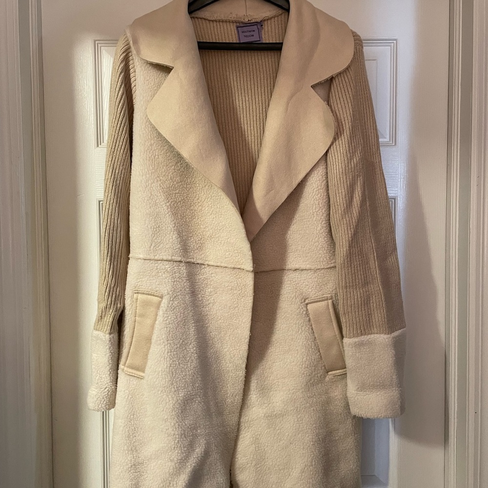 Sweater like jacket